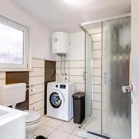 Casa Badiha * Zgornje Skofije